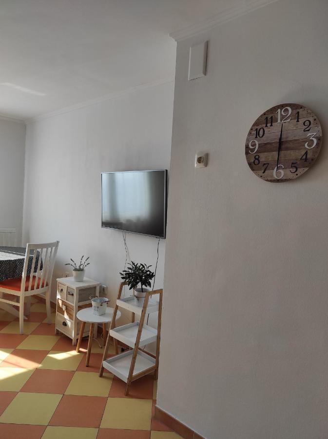 Sunny Apartment In Rijeka Exterior foto